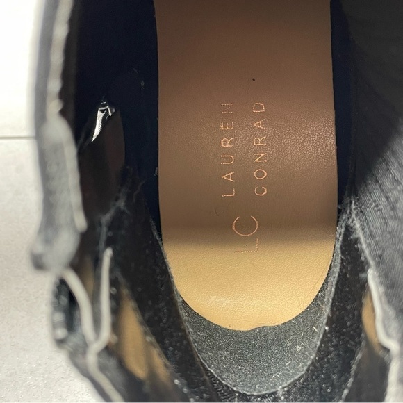 Lauren Conrad MOCHA Ankle Boot In Black Vegan Suede w/Metal Accents Size 10 - Picture 12 of 12